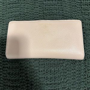 Kate Spade Wallet - Large slim bifold wallet in warm beige, leather